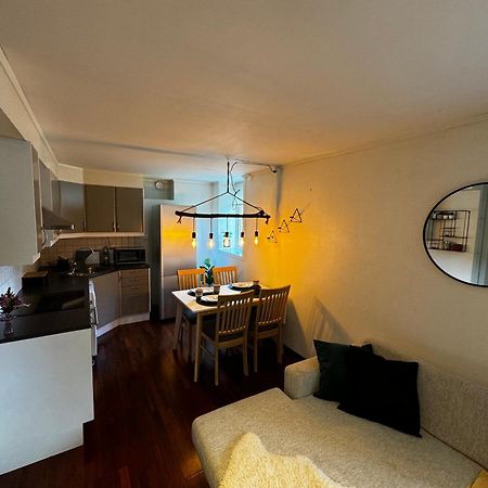 Central, 2 Bedroom, Free Parking Tromso Luaran gambar